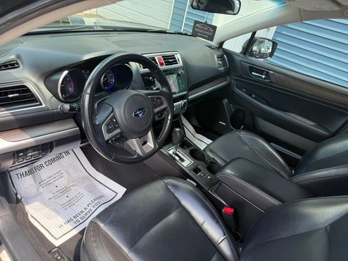 Used 2015 Subaru Legacy 2.5i Limited AWD/4WD image 9