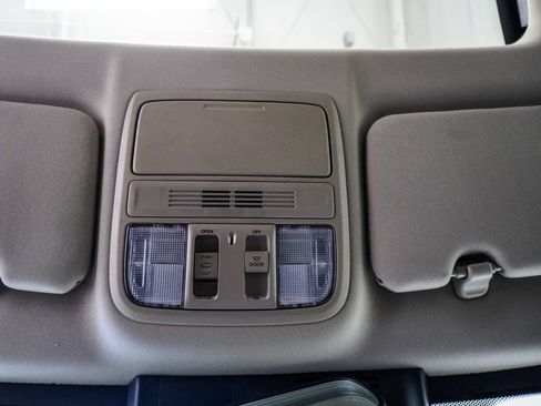Used 2020 Honda CR-V EX image 26