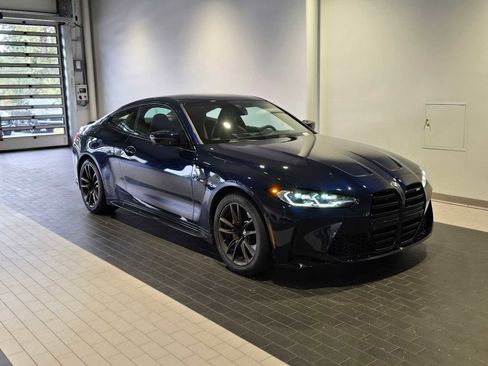 Used 2024 BMW M4 Coupe w/ Executive Package image 7