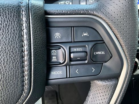 Used 2026 Toyota 4Runner Limited AWD/4WD image 22