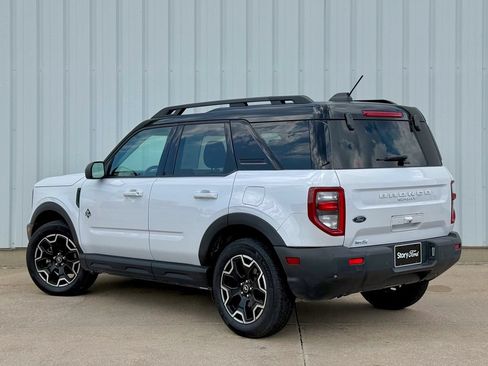 Used 2025 Ford Bronco Sport Outer Banks AWD/4WD image 4
