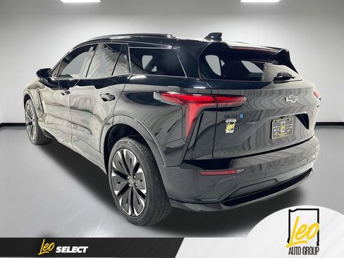 Used 2024 Chevrolet Blazer EV RS AWD/4WD image 10