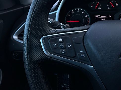 Used 2023 Chevrolet Malibu LT image 35