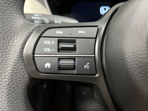 New 2026 Honda HR-V LX image 14