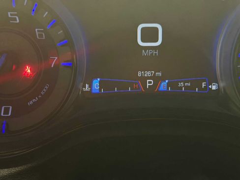 Used 2016 Chrysler 300 S RWD image 31