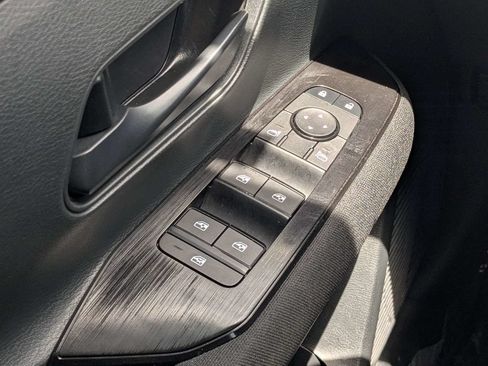Used 2026 Nissan Kicks S FWD image 19