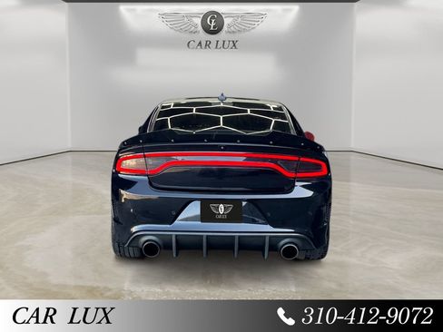 Used 2017 Dodge Charger R/T RWD image 4