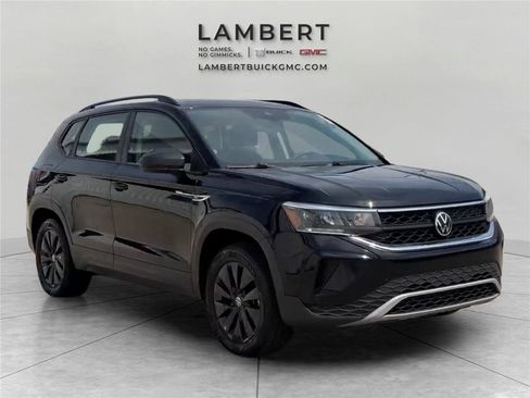 Used 2022 Volkswagen Taos S w/ IQ Drive S Package AWD/4WD image 7