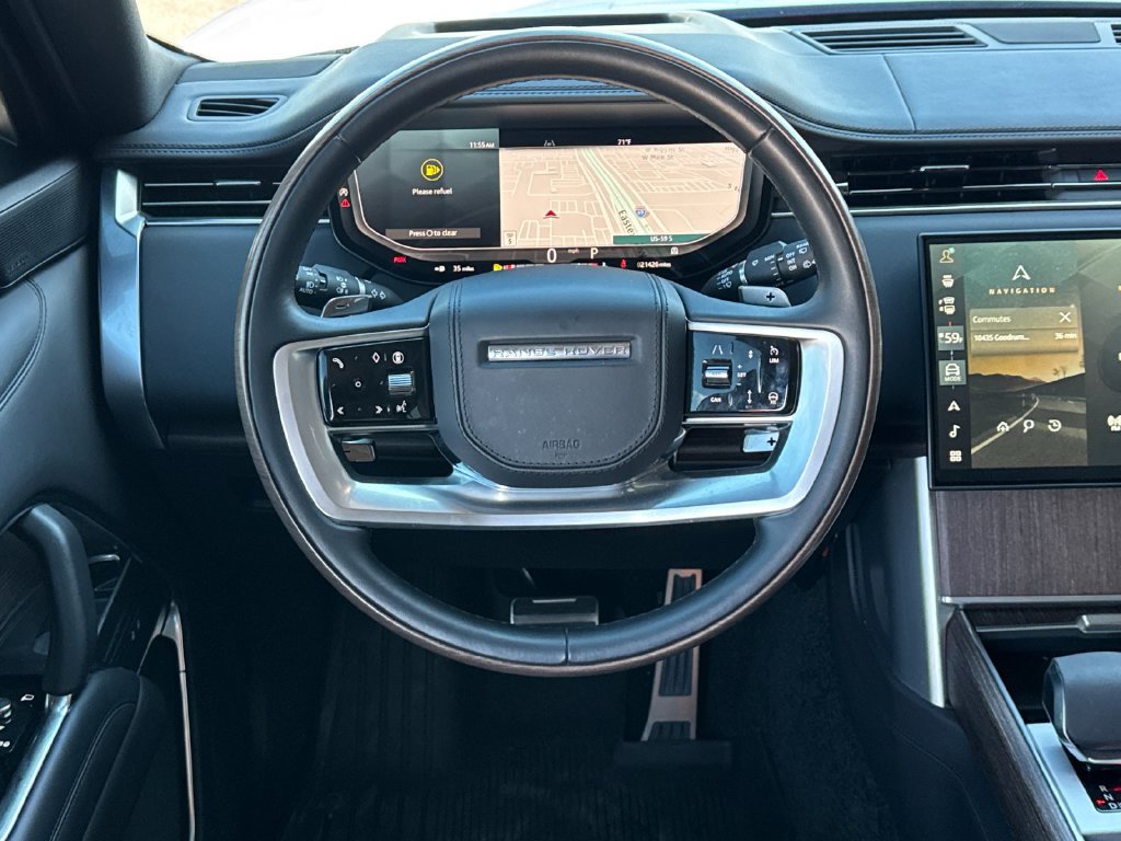Used 2025 Land Rover Range Rover SE AWD/4WD image 14