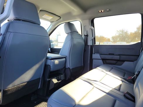 New 2026 Ford F250 XL w/ FX4 Off-Road Package image 15