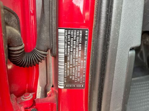 Used 2014 Volkswagen Beetle 2.5 image 27