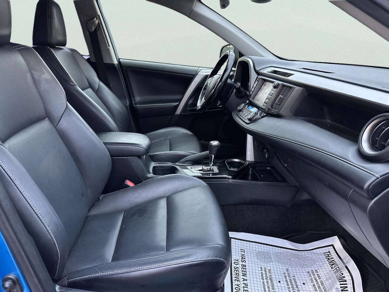 Used 2018 Toyota RAV4 Limited AWD/4WD image 23