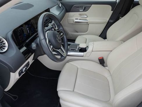 Used 2022 Mercedes-Benz GLA 250 image 2