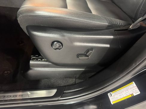 Used 2021 Dodge Durango Citadel w/ Technology Group AWD/4WD image 17