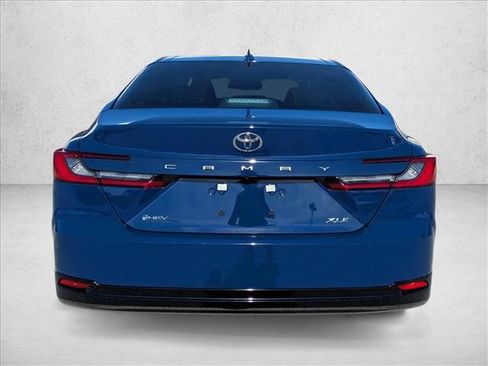 New 2026 Toyota Camry XLE image 7