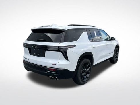 Certified 2024 Chevrolet Traverse RS w/ LPO, Floor Liner Package AWD/4WD image 17
