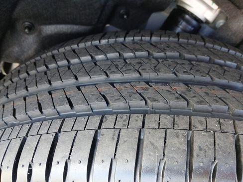 New 2025 Jeep Grand Cherokee Limited image 17