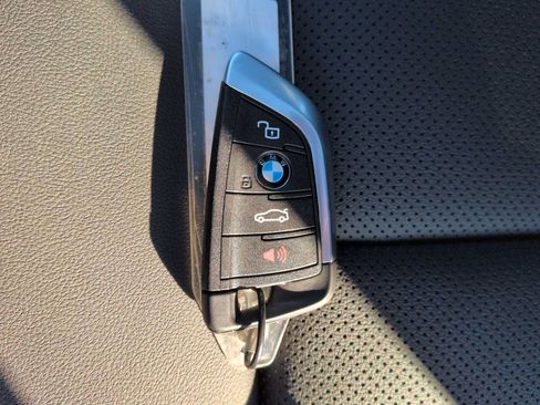Used 2026 BMW i4 xDrive40i AWD/4WD image 38