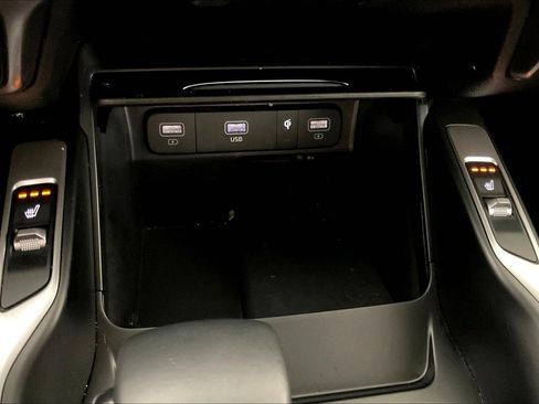 Used 2023 Kia Sorento S w/ Panoramic Sunroof Package FWD image 37