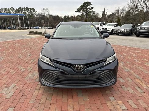 Used 2020 Toyota Camry LE image 25