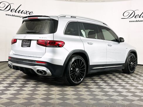 Used 2023 Mercedes-Benz GLB 35 AMG 4MATIC image 6