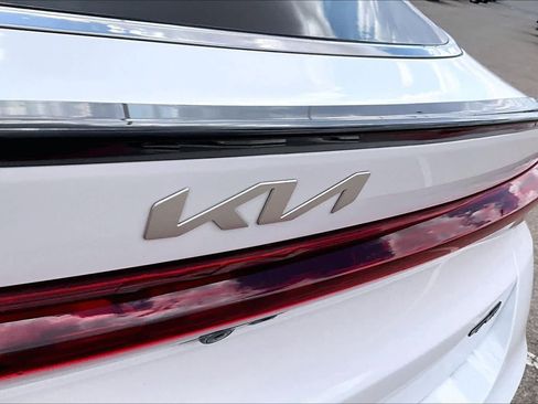 Used 2022 Kia K5 GT-Line FWD image 31