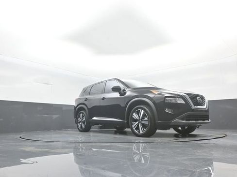 Used 2023 Nissan Rogue SL AWD/4WD image 32