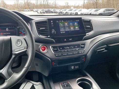 Used 2022 Honda Pilot Sport image 35