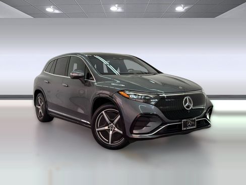 Certified 2023 Mercedes-Benz EQS 580 4MATIC SUV image 6