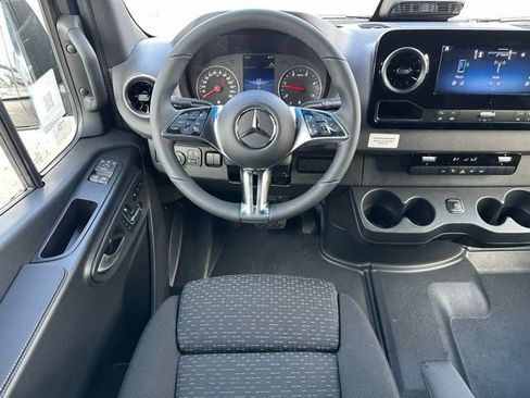 New 2026 Mercedes-Benz Sprinter 2500 image 14