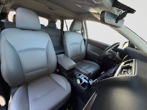 Used 2018 Subaru Outback 2.5i Limited AWD/4WD image 21