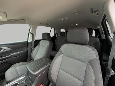 Used 2020 Chevrolet Traverse LT w/ LPO, Floor Liner Package AWD/4WD image 44