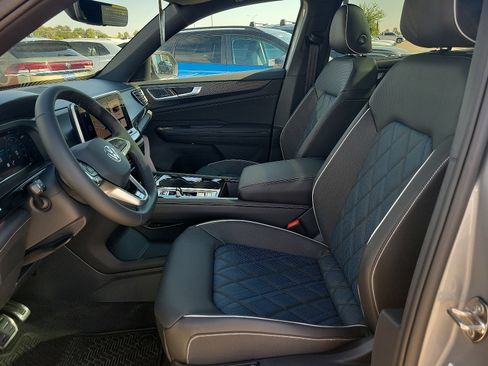 New 2026 Volkswagen Atlas Cross Sport SEL Premium R-Line image 14