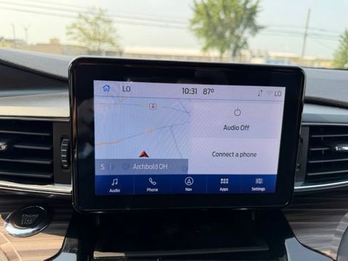 Used 2022 Ford Explorer Limited w/ Class IV Trailer Tow Package AWD/4WD image 20