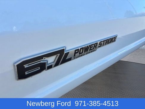 Used 2023 Ford F350 XLT w/ FX4 Off-Road Package AWD/4WD image 12