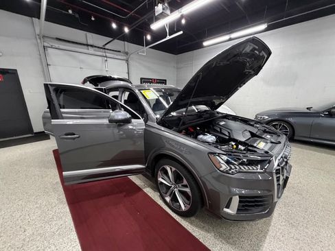 Used 2020 Audi Q7 3.0T Prestige w/ Prestige Package AWD/4WD image 57