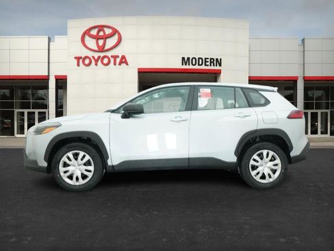 New 2026 Toyota Corolla Cross L image 14