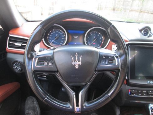 Used 2017 Maserati Ghibli S Q4 image 9