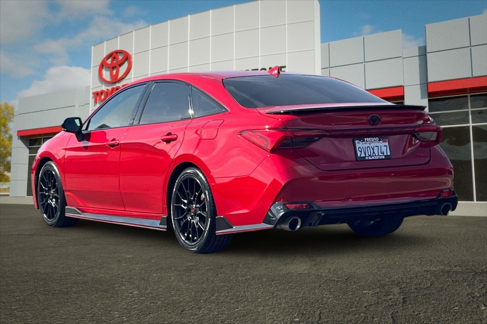 Used 2020 Toyota Avalon TRD FWD image 5