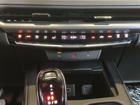 Certified 2025 Cadillac XT4 Premium Luxury FWD image 4