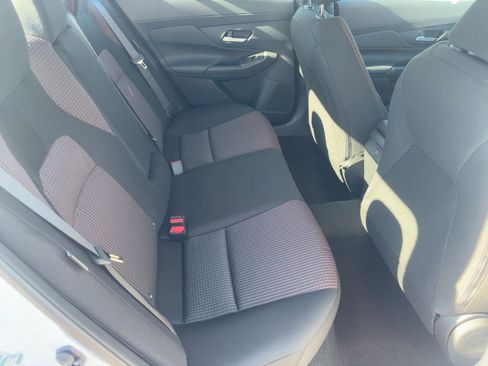 New 2026 Nissan Sentra SR w/ Floor Mat Package FWD image 28
