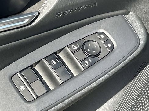 New 2026 Nissan Sentra SV w/ SV Convenience Package FWD image 16