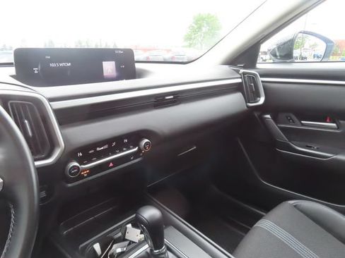 Used 2025 MAZDA CX-50 AWD 2.5 S w/ Premium Package image 35