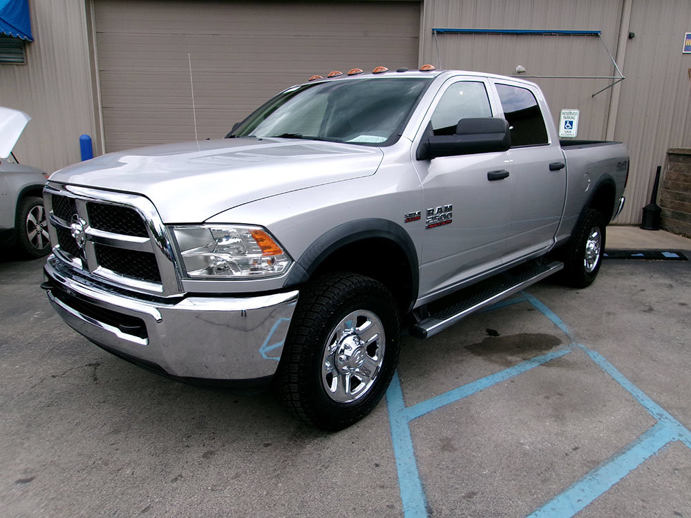 Used 2017 RAM 2500 Tradesman w/ Chrome Appearance Group AWD/4WD image 1