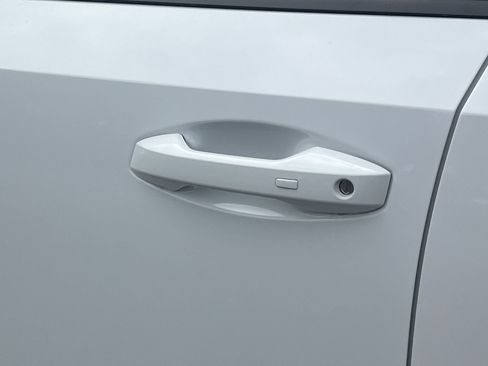 New 2026 Nissan Kicks SV FWD image 23