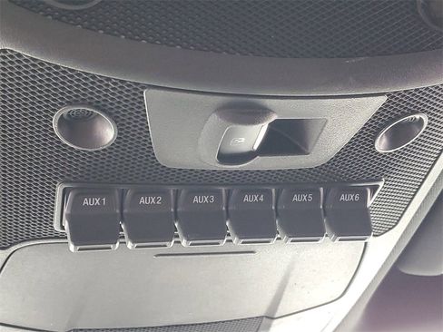 Used 2017 Ford F150 Raptor w/ Equipment Group 802A Luxury image 31