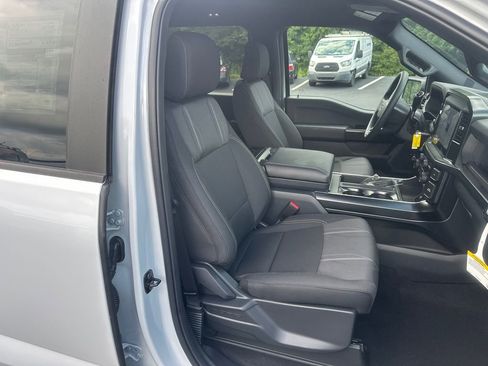 New 2025 Ford F150 STX w/ STX Black Appearance Package AWD/4WD image 13
