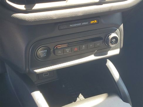 Certified 2025 Ford Bronco Sport Outer Banks w/ Outer Banks Tech Package+ image 25