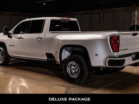 Used 2021 Chevrolet Silverado 3500 High Country image 6