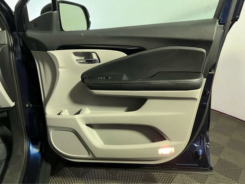 Used 2019 Honda Ridgeline RTL-E image 30